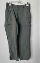 Load image into Gallery viewer, The North Face Womens Gray Pockets Flat Front Straight Leg Cargo Pants Size 00
