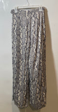 Load image into Gallery viewer, H&M Womens Gray Snake Print High-Rise Side-Zip Wide-Leg Trousers Pants Size 4
