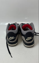 Load image into Gallery viewer, Nike Boys Air Jordan 3 DM0966-010 Black Gray Lace-Up Basketball Shoes Size 2Y