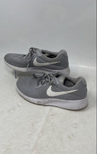 Load image into Gallery viewer, Nike Womens Tanjun DJ6257-003 Gray And White Low Top Lace-Up Sneakers Shoes 6.5