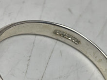 Load image into Gallery viewer, Women's Silver Tone Ring Size 8. Weight 1.6g (NCL)