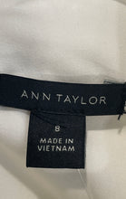 Load image into Gallery viewer, Ann Taylor Womens White Back-Zip V-Neck Sleeveless Shift Dress Size 8