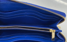 Load image into Gallery viewer, Authentic Tory Burch Womens Blue Inner Pocket Card Holder Zip-Around Wallet Worn