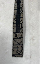 Load image into Gallery viewer, Calvin Klein Mens Black Beige Signature Print Leather Dress Belt Size S