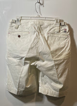 Load image into Gallery viewer, Psycho Bunny Mens White Flat Front Slash Pocket Chino Shorts Size 30