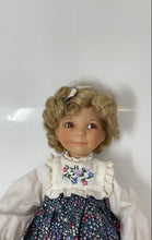 Load image into Gallery viewer, Diana Effner Girls 32BI Short Hair Multicolor Fashion Collector Doll
