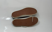 Load image into Gallery viewer, Vans Unisex Off The Wall 721278 Black White Sneakers Shoes Size M 5.5 W 7