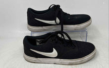 Load image into Gallery viewer, Nike Womens SB Check Solarsoft Black White Sneaker Shoes Size 6 No Insole