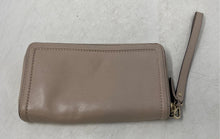 Load image into Gallery viewer, Kate Spade Womens Patterson Drive Anita Beige Leather Zip-Around Wristlet Wallet