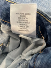 Load image into Gallery viewer, Banana Republic Womens Blue Pockets Straight Leg Capri Jeans Size 28/6