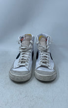 Load image into Gallery viewer, Nike Womens Blazer Mid '77 Vintage White Lace-Up Sneaker Shoes Size 7.5