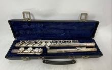Load image into Gallery viewer, Borg Metal Silver Finish Woodwind Flute Instrument In Black Case Untested