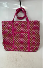 Load image into Gallery viewer, Vera Bradley Womens Pink White & Green Geometric Print Trimmed Vera XL Tote Bag