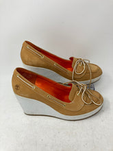 Load image into Gallery viewer, Timberland Womens Skipher Brown White Round Toe Wedge Pump Heels Size 7M