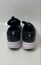 Load image into Gallery viewer, Nike Kids Cosmic Runner Black White Low Top Running Sneaker Shoes Size 6Y