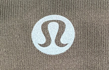 Load image into Gallery viewer, Lululemon Womens Green Elastic Waist Activewear Compression Leggings Size 6