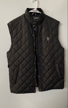 Load image into Gallery viewer, US Polo Assn. Mens Black Sleeveless Pockets Full Zip Quilted Vest Size L