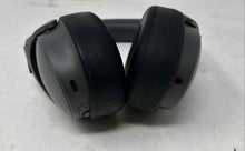 Load image into Gallery viewer, Bose Gray Wireless Over-Ear Noise Cancelling Headphones With Case Not Teste NCL