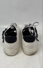 Load image into Gallery viewer, Karl Lagerfeld Womens Crete White Low Top Lace-Up Sneaker Shoes Size 9M