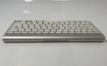 Load image into Gallery viewer, Apple A1314 White Magic Computer Wireless Slim Keyboard Not Tested