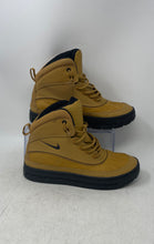 Load image into Gallery viewer, Nike Boys Woodside 2 High ACG 524872-703 Brown Ankle Boots Size 6.5Y