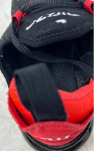 Load image into Gallery viewer, Nike Boys Air Max 270 943345-025 Red Black Low Top Lace-Up Running Shoes Sz 4.5Y