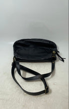 Load image into Gallery viewer, Vera Pelle Womens Black Inner Pockets Adjustable Strap Shoulder Crossbody Bag