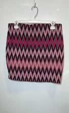 Load image into Gallery viewer, Express Womens Multicolor Chevron Print High Waist Stretchy Mini Skirt Size M