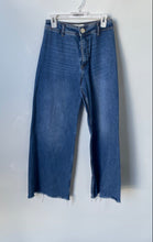 Load image into Gallery viewer, Zara Womens Blue Medium Wash Denim The Marine Straight Leg Jeans Size 6