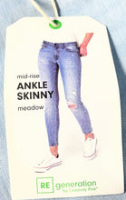 Load image into Gallery viewer, RE Generation By Celebrity Pink Womens Blue Skinny Jeans Pants Size 11/30 w/ Tag