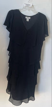 Load image into Gallery viewer, Patra Womens Black Chiffon V-Neck Short Sleeve Tiered Pullover Shift Dress Sz 16
