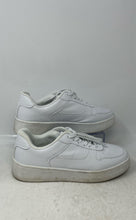Load image into Gallery viewer, No Boundaries Womens White Leather Lace-Up Platform Sneakers Shoes Size 10W
