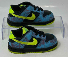 Load image into Gallery viewer, Nike Kids Dunk Low SE DV1697-900 Blue Green Leather Sneakers Shoes Size 6C