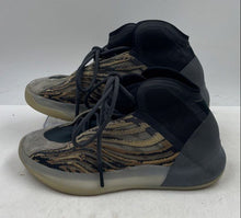 Load image into Gallery viewer, Authentic Adidas Mens Yeezy Quantum GX1331 Multicolor Lace-Up Sneaker Shoes Sz 7