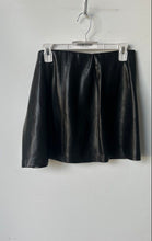 Load image into Gallery viewer, Dynamite Womens Black Faux Leather Short Mini A-Line Skirt Size X-Large