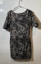 Load image into Gallery viewer, H&M Womens Black White Spotted Short Sleeve Round Neck Pullover Sheath Dress S