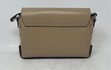 Load image into Gallery viewer, Vera Pelle Womens Beige Leather Adjustable Strap Shoulder Crossbody Purse