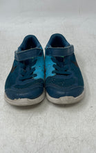 Load image into Gallery viewer, Nike Baby Flex 2017 RN 904239-400 Green Low Top Sneaker Shoes Size 9C