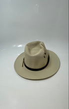 Load image into Gallery viewer, Tombstone Mens Beige Explorer Straw At The Head Of The World! Cowboy Hat Size S