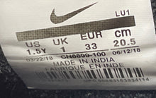 Load image into Gallery viewer, Nike Kids Air Force 1 White Black Hook & Loop Sneaker Shoes Size 1.5Y