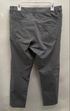 Load image into Gallery viewer, Lululemon Mens Gray Flat Front Straight Leg Trouser Pants Size 33