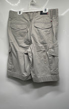 Load image into Gallery viewer, Tommy Hilfiger Mens Beige Cotton Flat Front Pockets Cargo Shorts Size 30