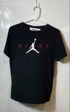 Load image into Gallery viewer, Jordan Boys Black Short Sleeve Crew Neck Stretch Pullover T-Shirt Size XL
