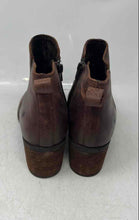 Load image into Gallery viewer, Born Mens Brown Leather Round Toe Block Chelsea Boots Size 9.5M