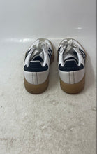 Load image into Gallery viewer, Adidas Womens Samba IG5744 White Black Lace-Up Low Top Sneaker Shoes Size 7