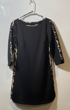 Load image into Gallery viewer, Vince Camuto Womens Black Leopard Side Print Long Sleeve Sheath Dress Size 6