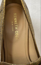 Load image into Gallery viewer, Kenneth Cole Womens Macey Gold-Tone Leather Square Toe Slip-On Pump Heels Size 7