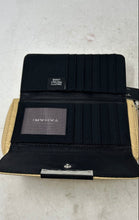 Load image into Gallery viewer, Tahari Womens Royal Flush Yellow Quilted Leather ID Window Clutch Wallet w/ Tags