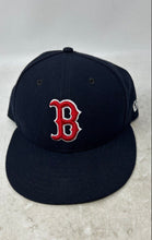Load image into Gallery viewer, New Era 59Fifty Mens Black MLB Boston Red Sox Baseball Cap Size 7 1/4