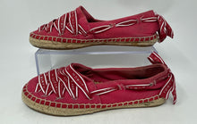 Load image into Gallery viewer, Authentic Tory Burch Womens Grosgrain Red Flat Espadrille Sandals Sz 5 M Damaged